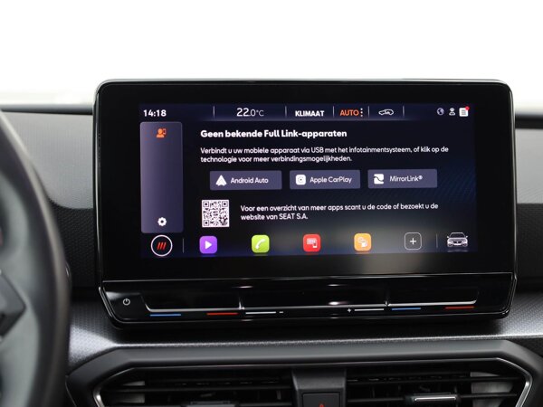 Apple Carplay/Android Auto Apple Carplay/Android Auto