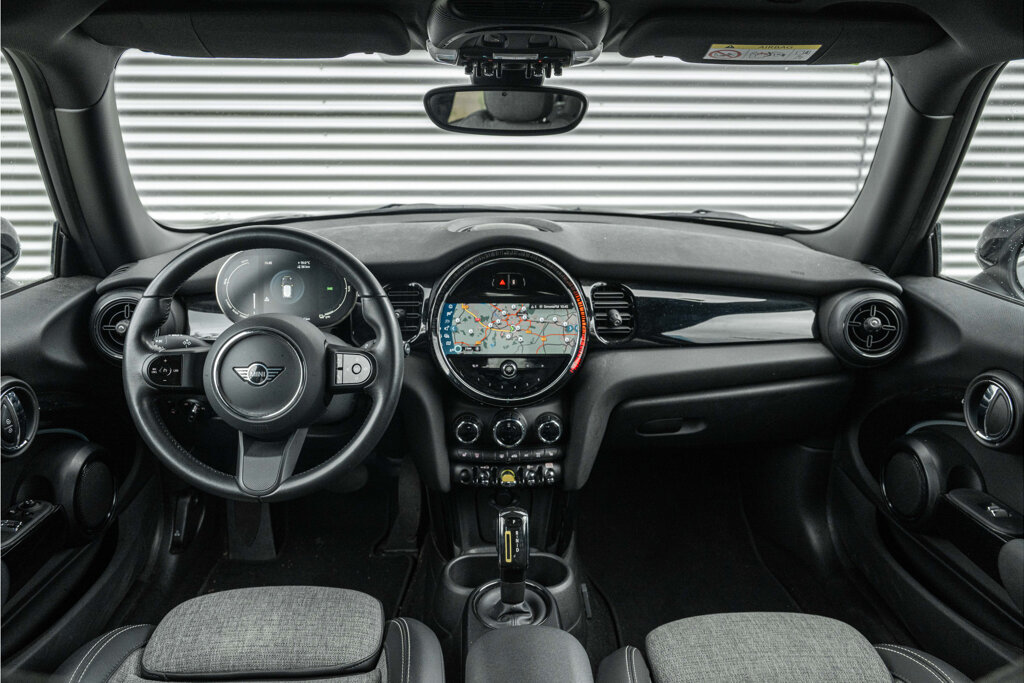 MINI Electric 5