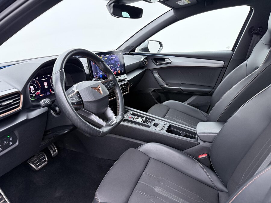 CUPRA Leon Sportstourer 1.4 e-Hybrid Business