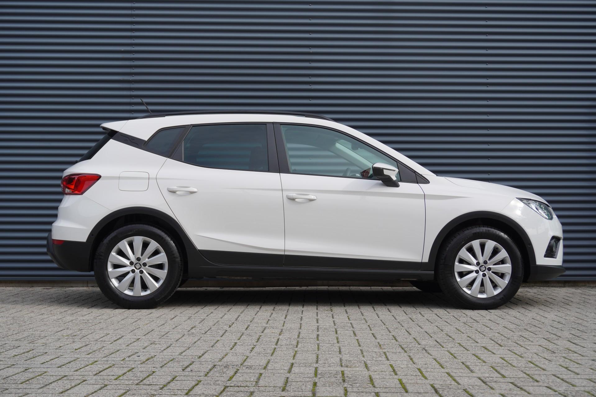 SEAT Arona 1.0 TSI 95pk Style Business Intense - Afbeelding 3