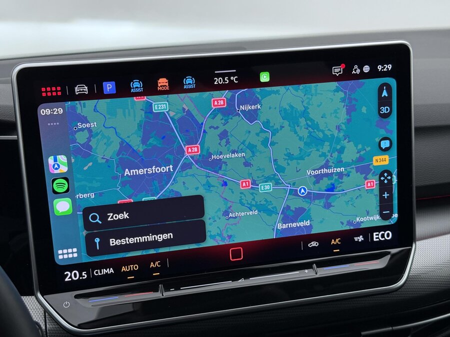 Volkswagen Golf 1.5 eHybrid Style