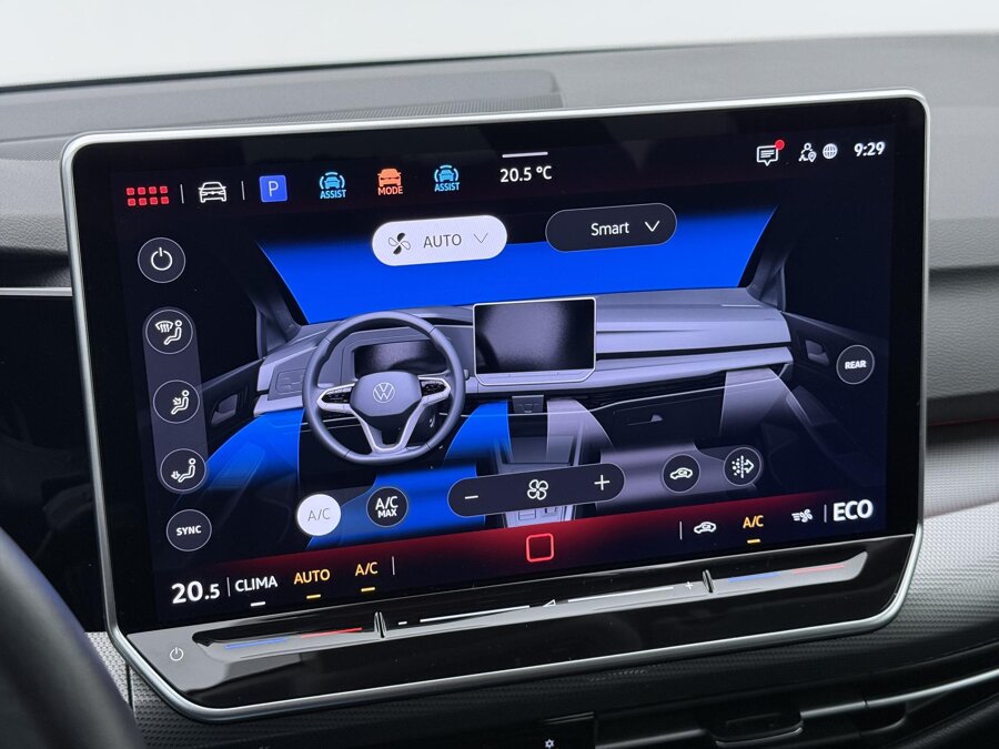 Volkswagen Golf 1.5 eHybrid Style