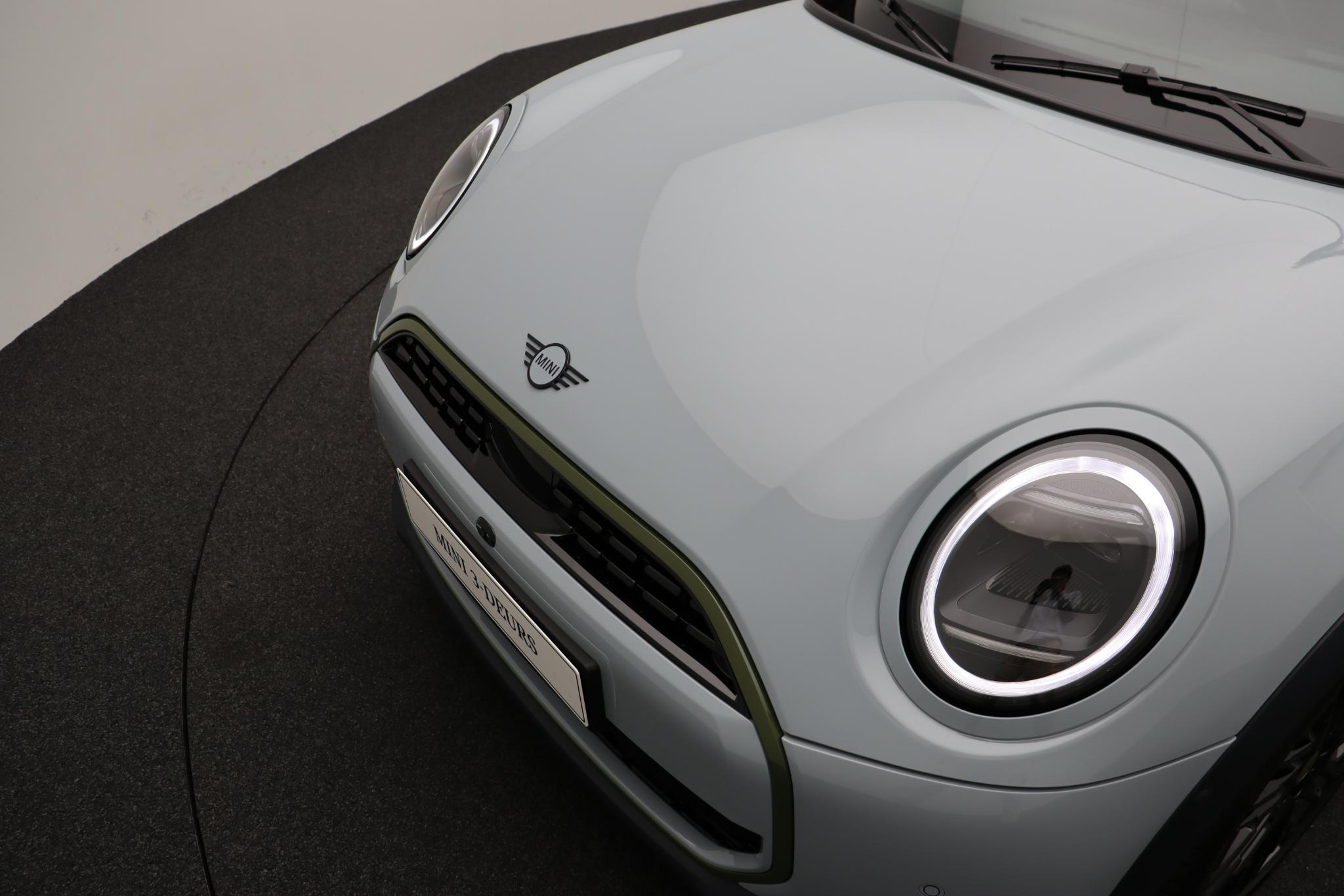 MINI 3-Deurs Cooper C - Afbeelding 2