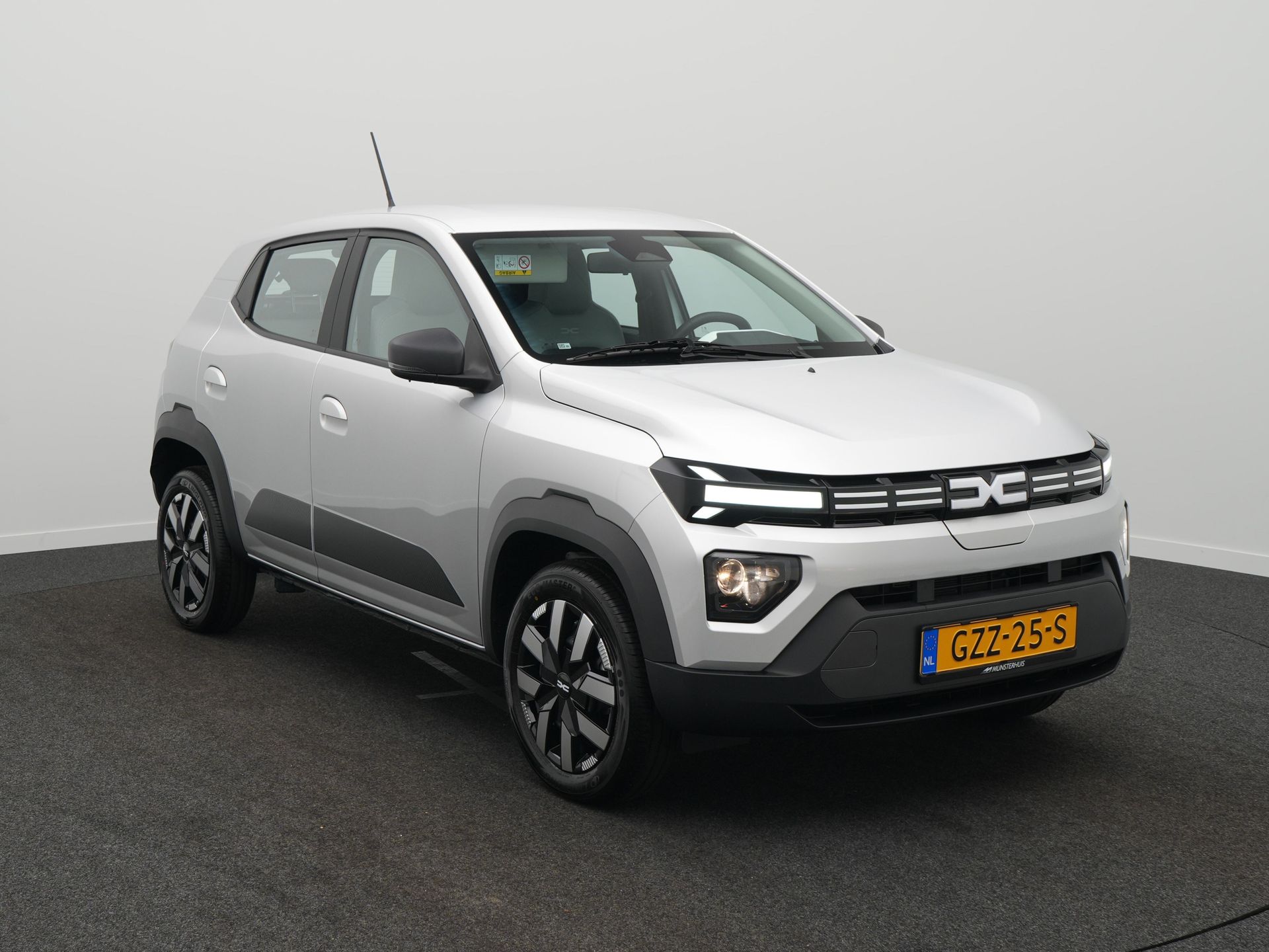 Dacia Spring Expression 65 - 27 kWh