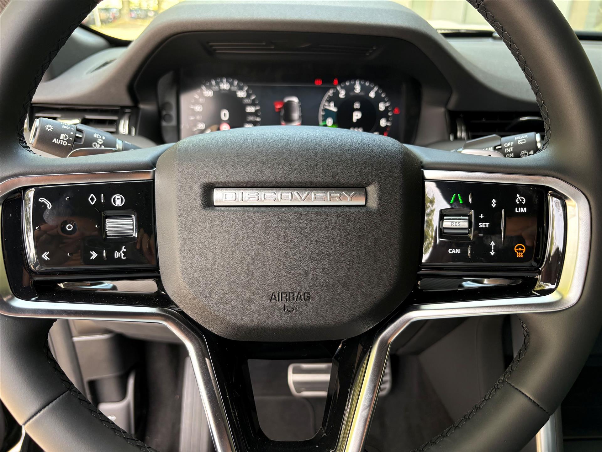 Land Rover Discovery Sport - foto 14