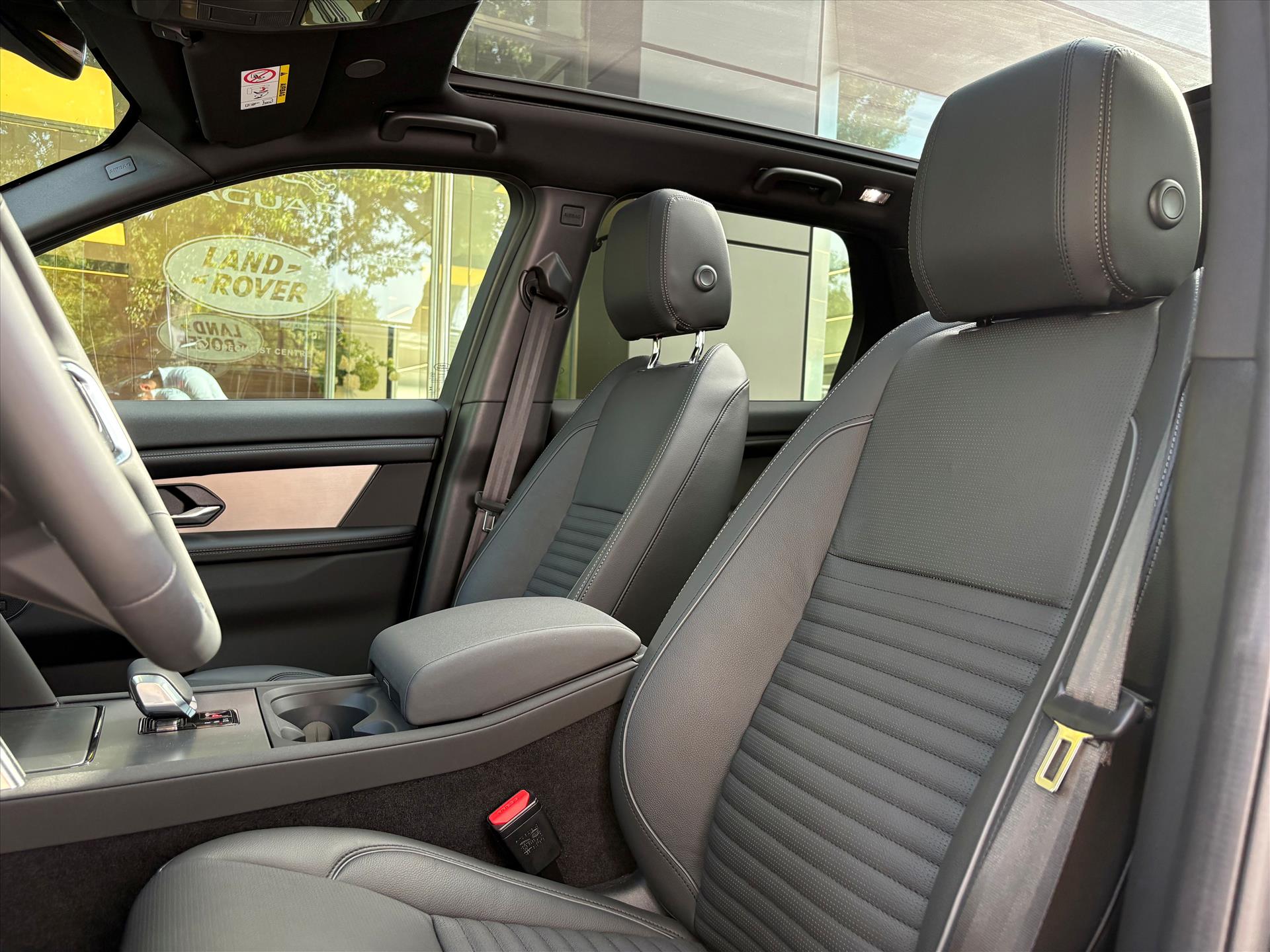 Land Rover Discovery Sport - foto 4