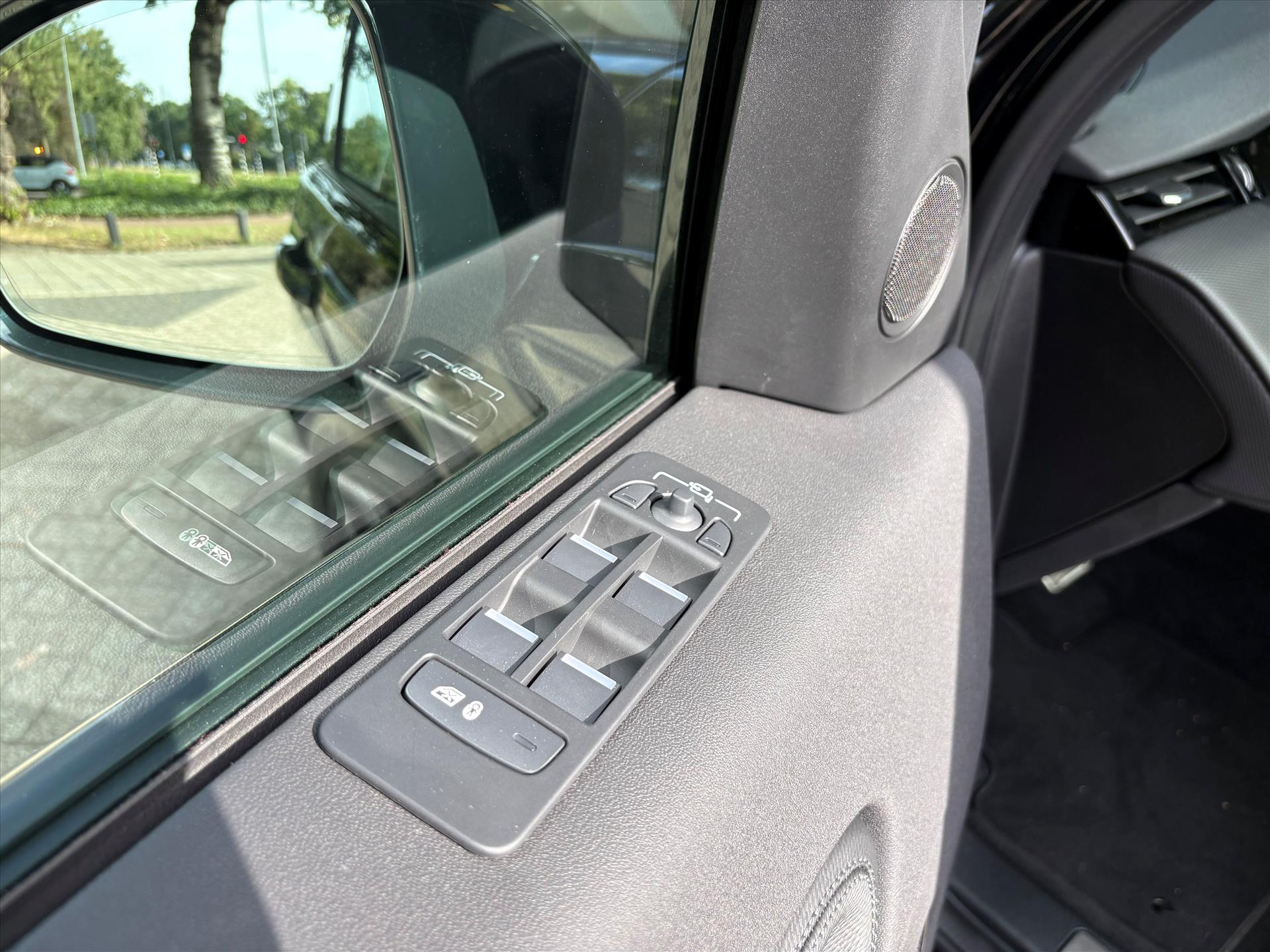 Land Rover Discovery Sport - foto 9