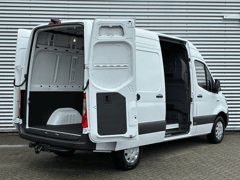 Mercedes-Benz eSprinter 320 L2 Pro-Edition 81kWh | 204pk | Wltp 313km - Afbeelding 2