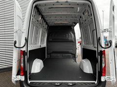 Mercedes-Benz eSprinter 320 L2 Pro-Edition 81kWh | 204pk | Wltp 313km - Afbeelding 2