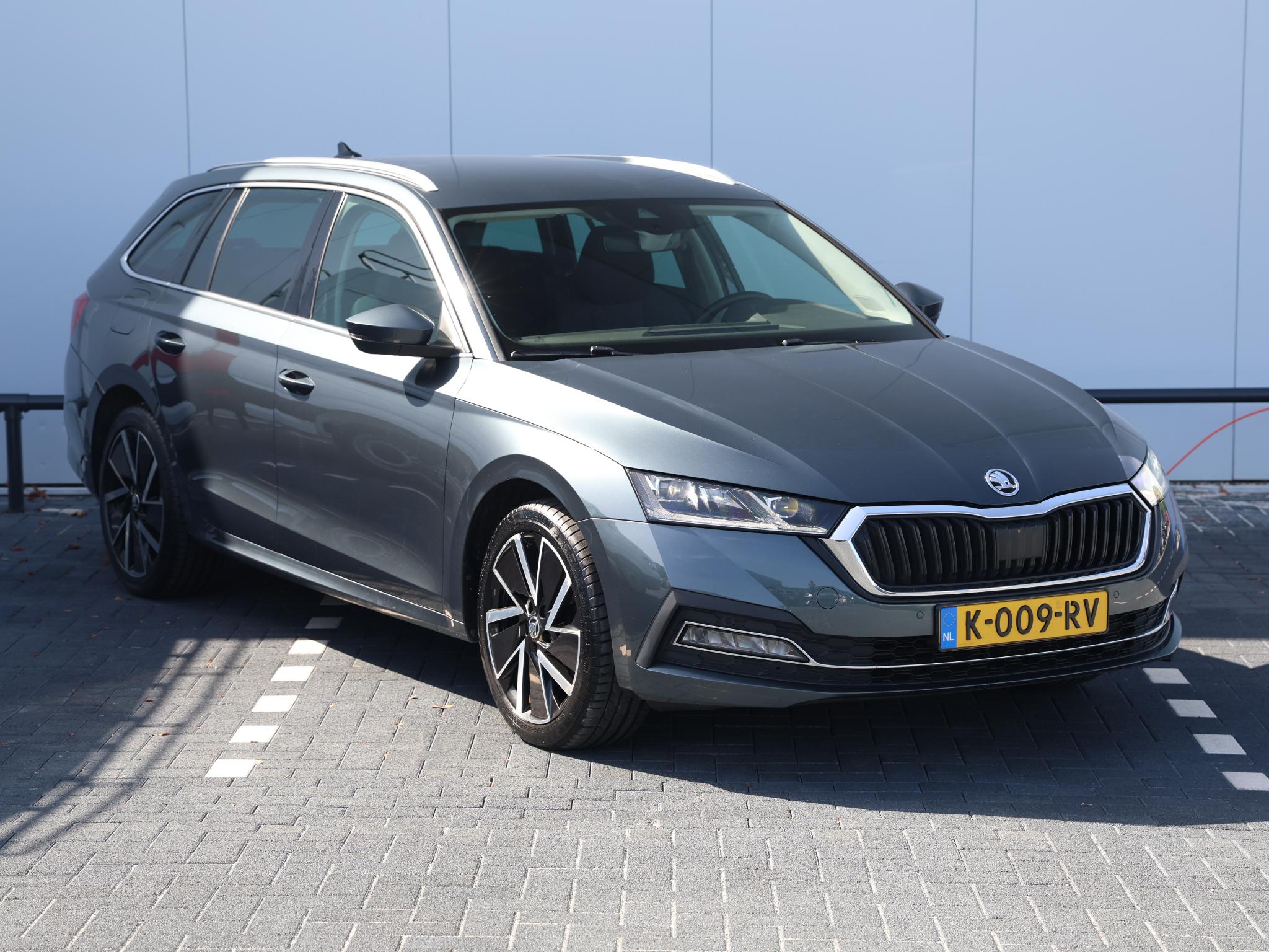 Škoda Octavia Combi 1.5 TSI First Edition - Afbeelding 3
