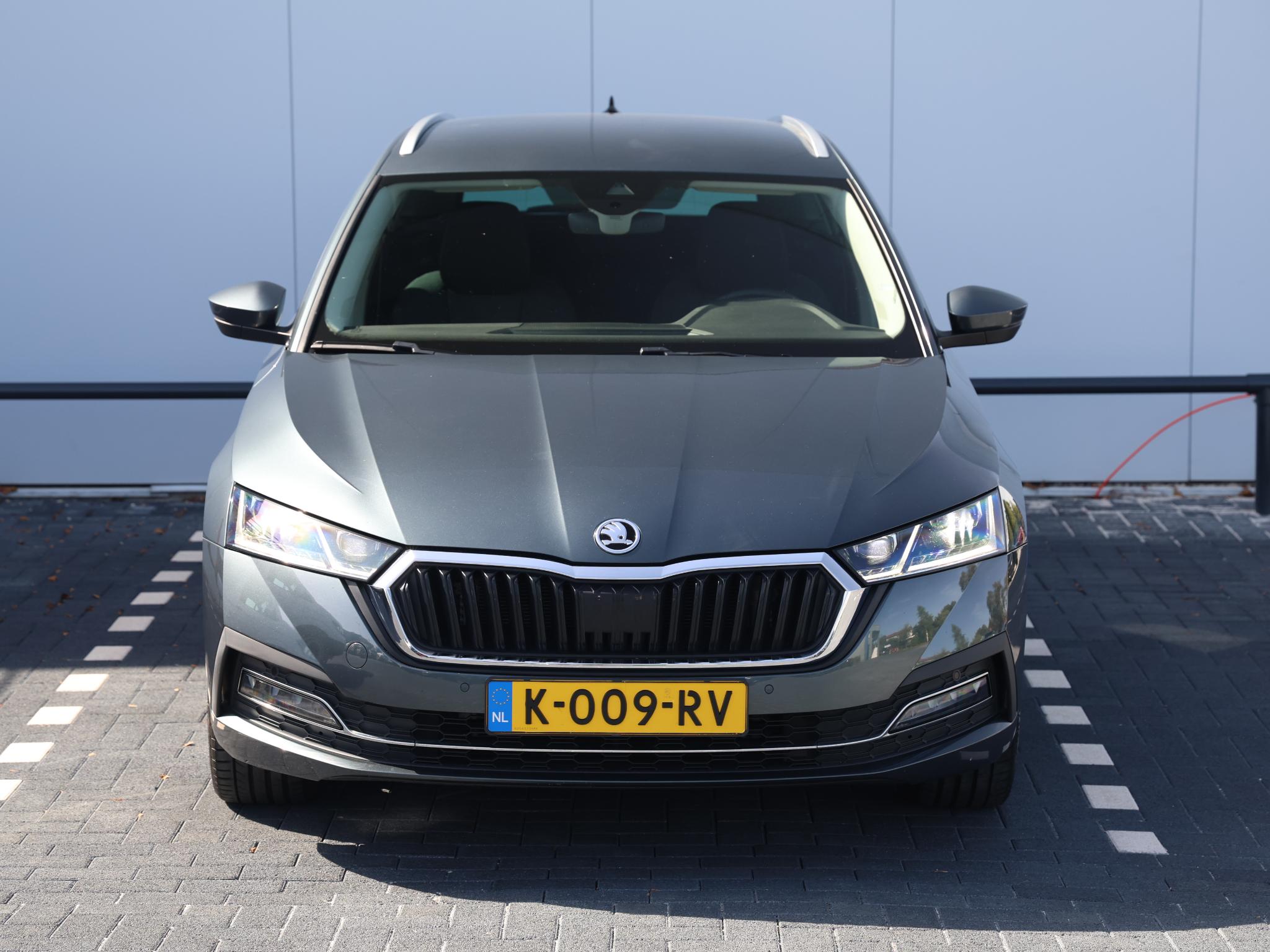 Škoda Octavia Combi 1.5 TSI First Edition - Afbeelding 4