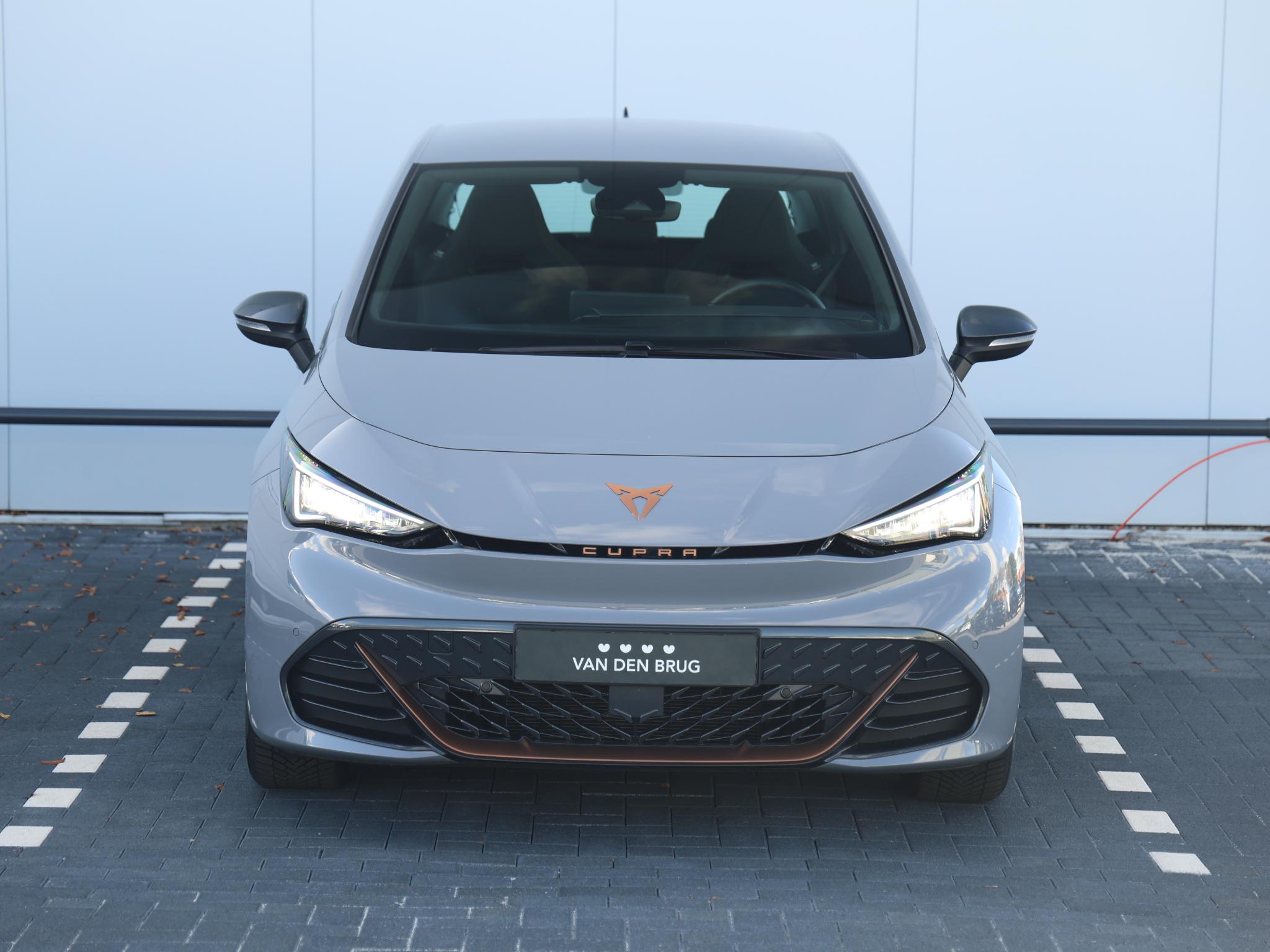 CUPRA Born Essential Edition - Afbeelding 4