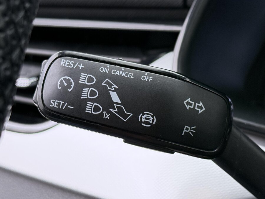 Škoda Kamiq 1.0 TSI Sport Business