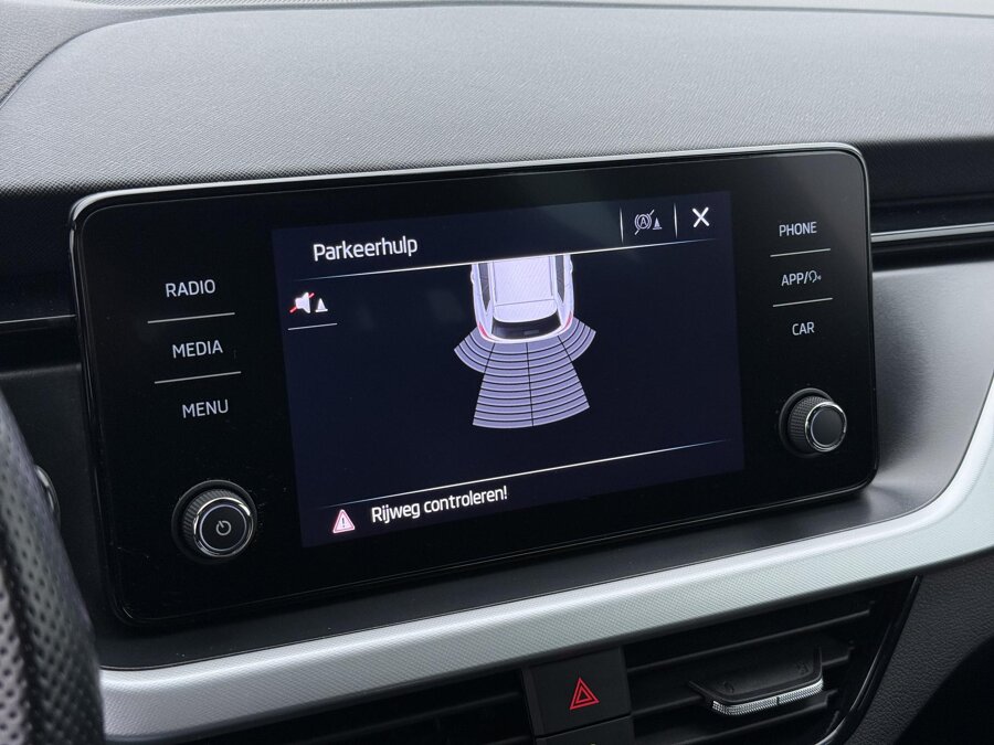 Škoda Kamiq 1.0 TSI Sport Business