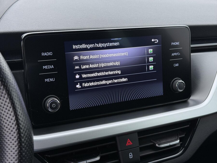 Škoda Kamiq 1.0 TSI Sport Business