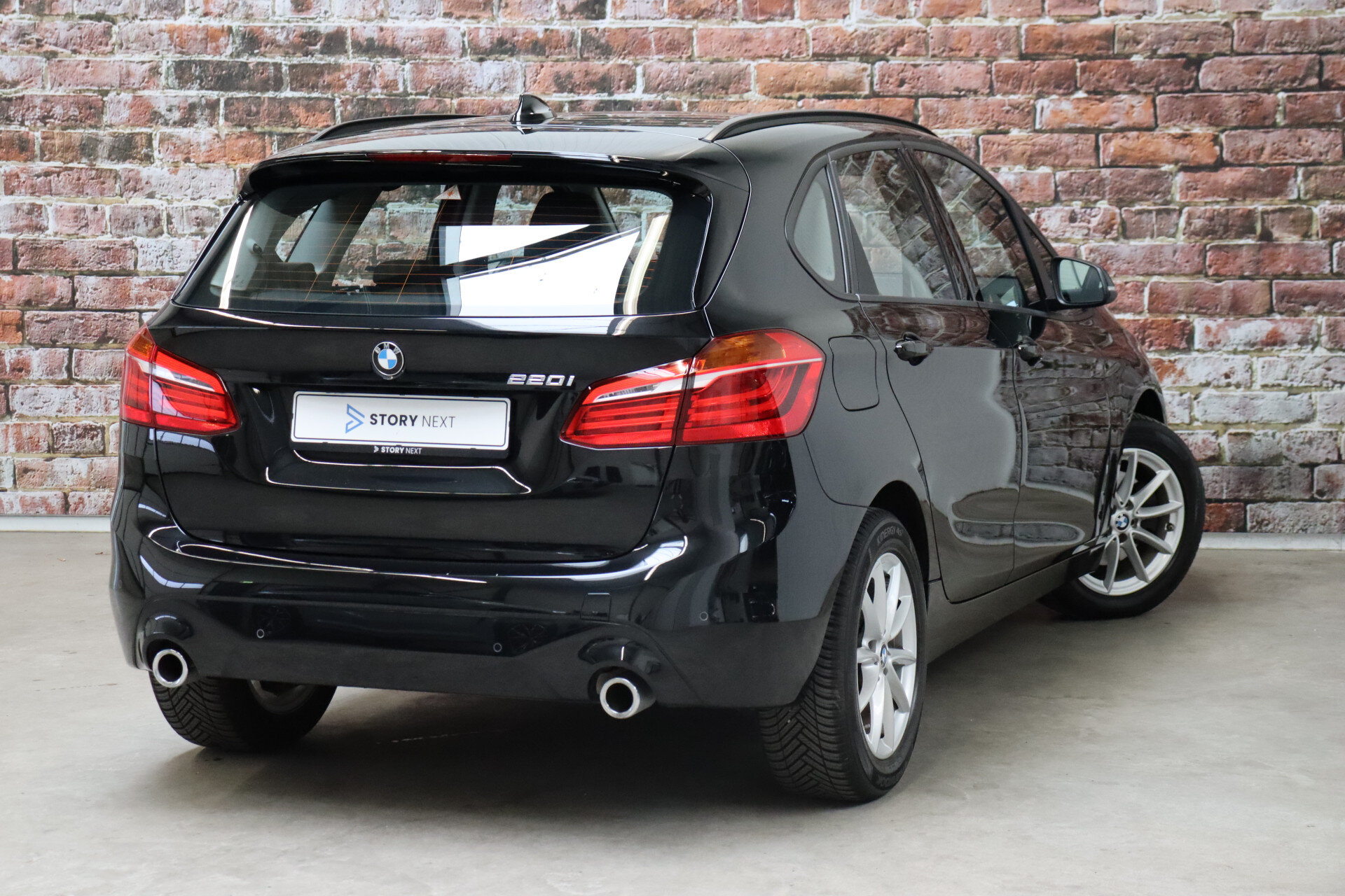 BMW 2 Serie Active Tourer 220i Executive Automaat - Afbeelding 4
