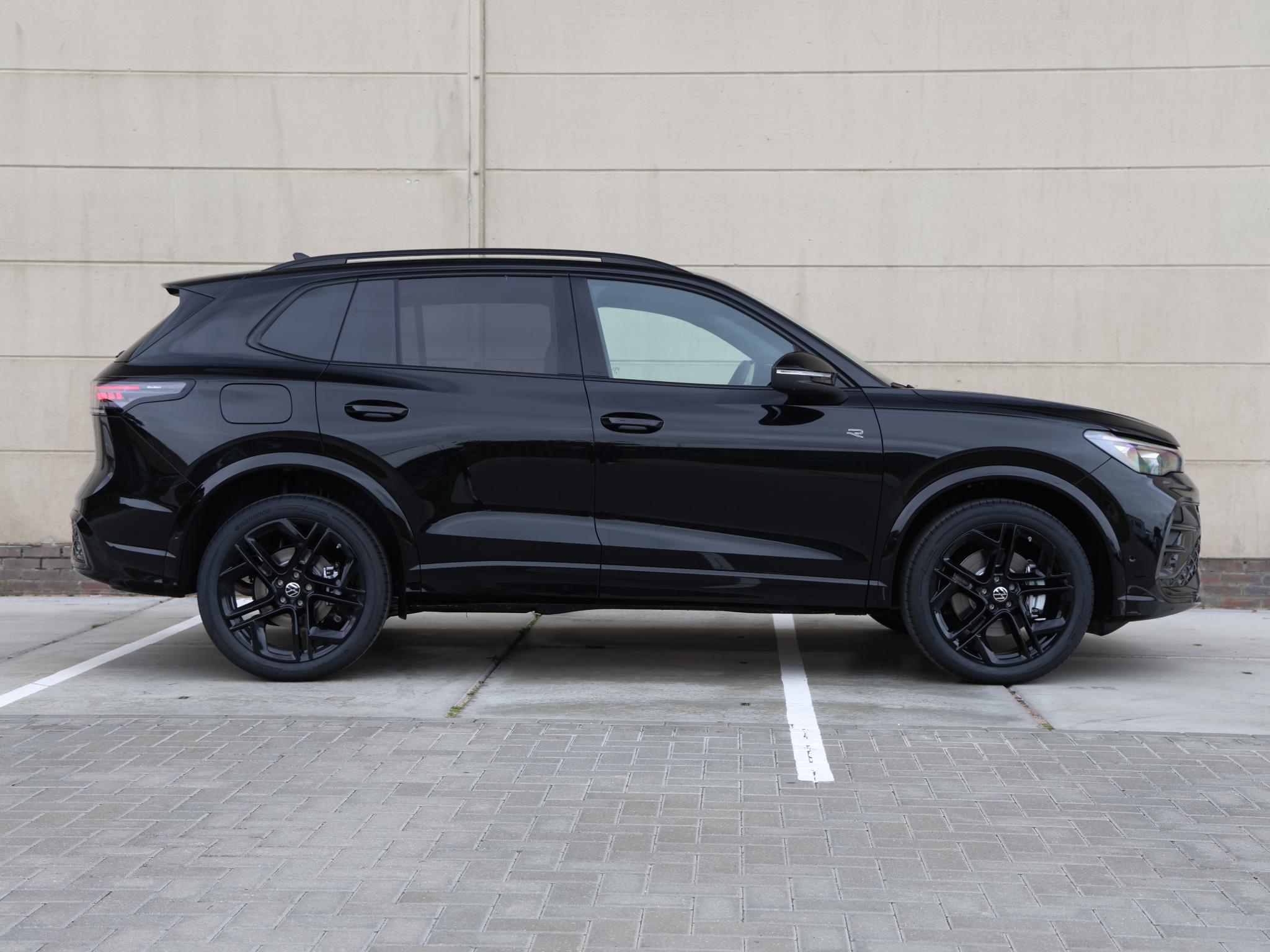 Volkswagen Tiguan R-Line Edition 1.5 eHybrid 272 PK - Afbeelding 2