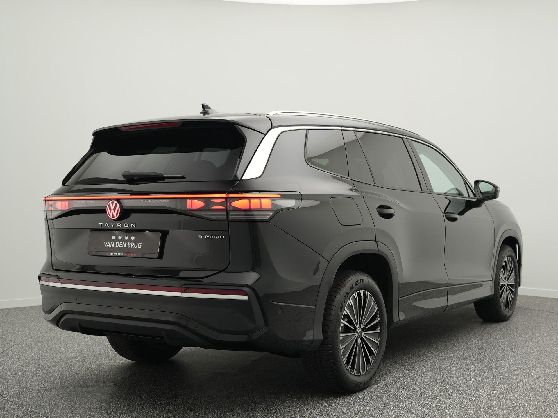 Volkswagen Tayron Elegance 1.5 eHybrid 204 PK