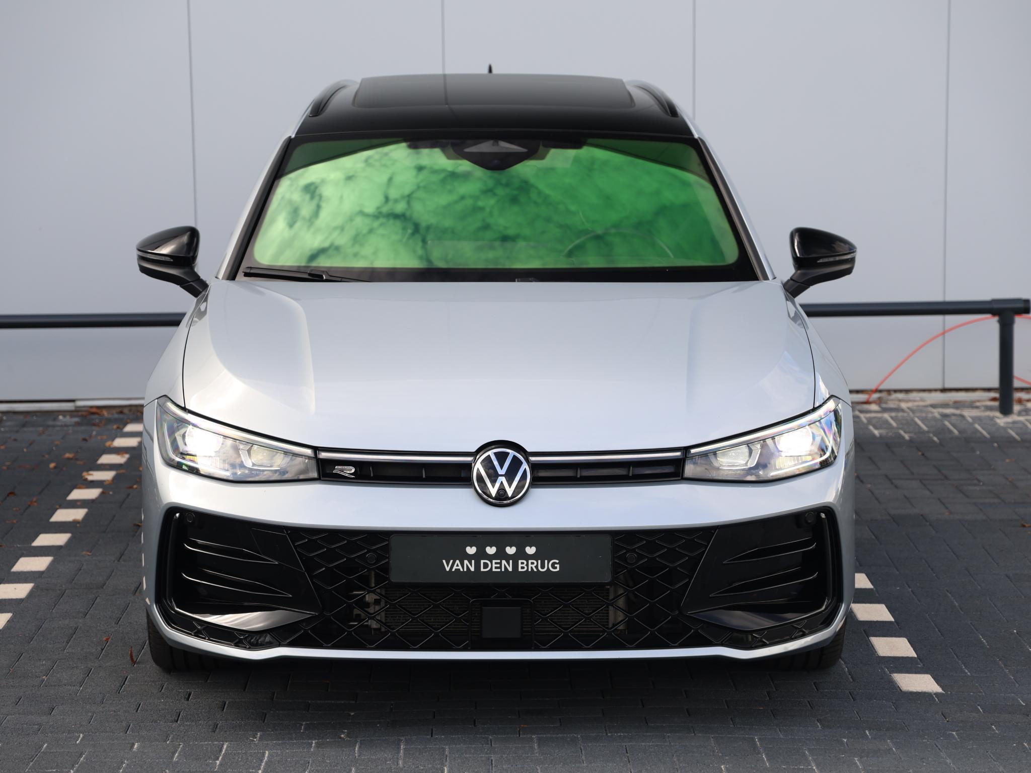 Volkswagen Passat Variant 1.5 eHybrid R-Line Edition - Afbeelding 4