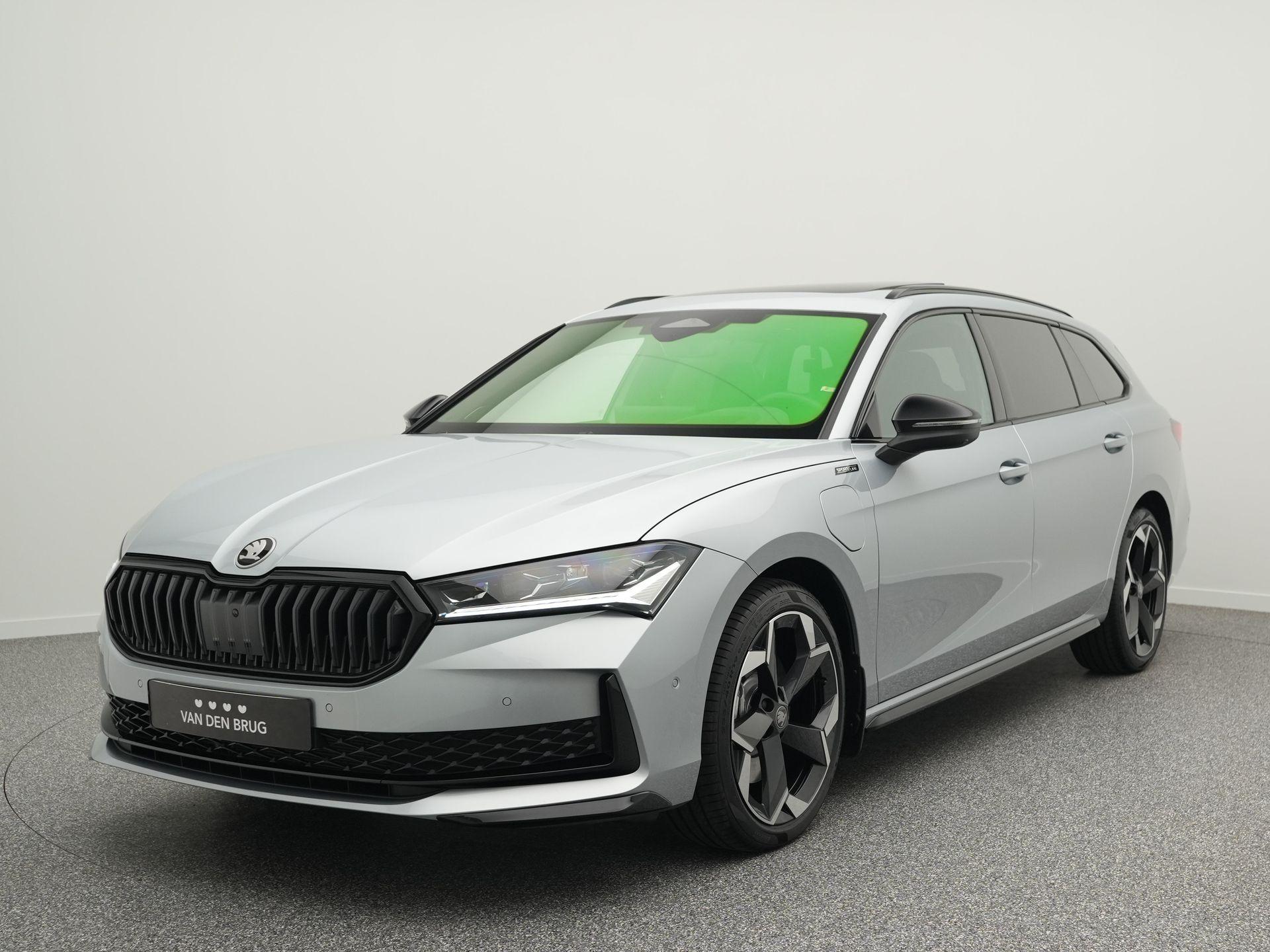 Škoda Superb Combi 1.5 TSI 204pk PHEV Sportline Business