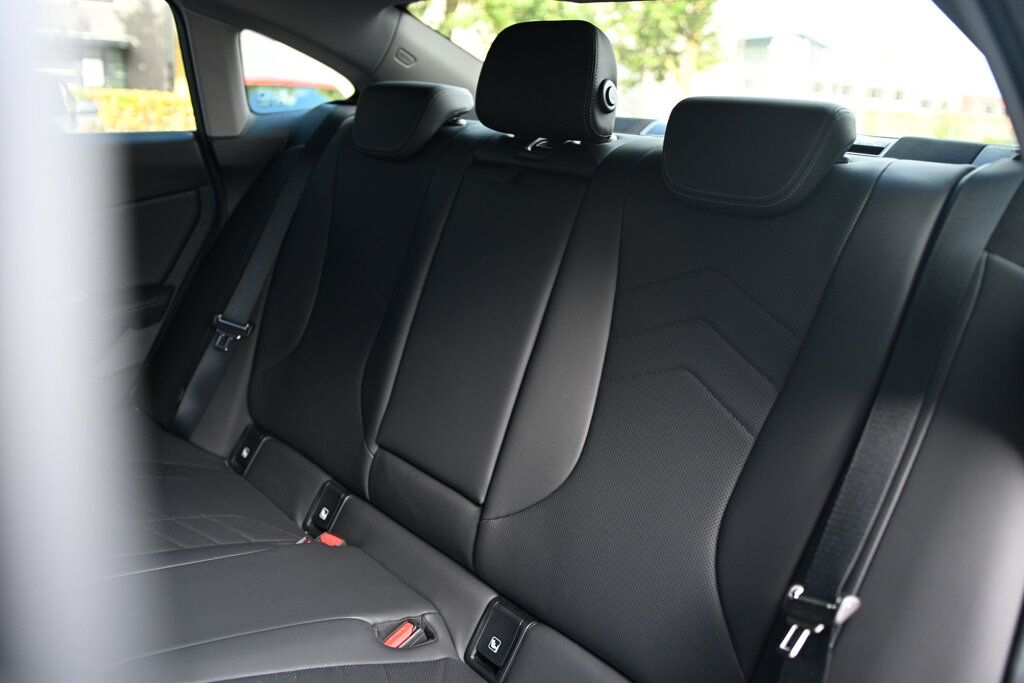 BMW 2 Serie 19