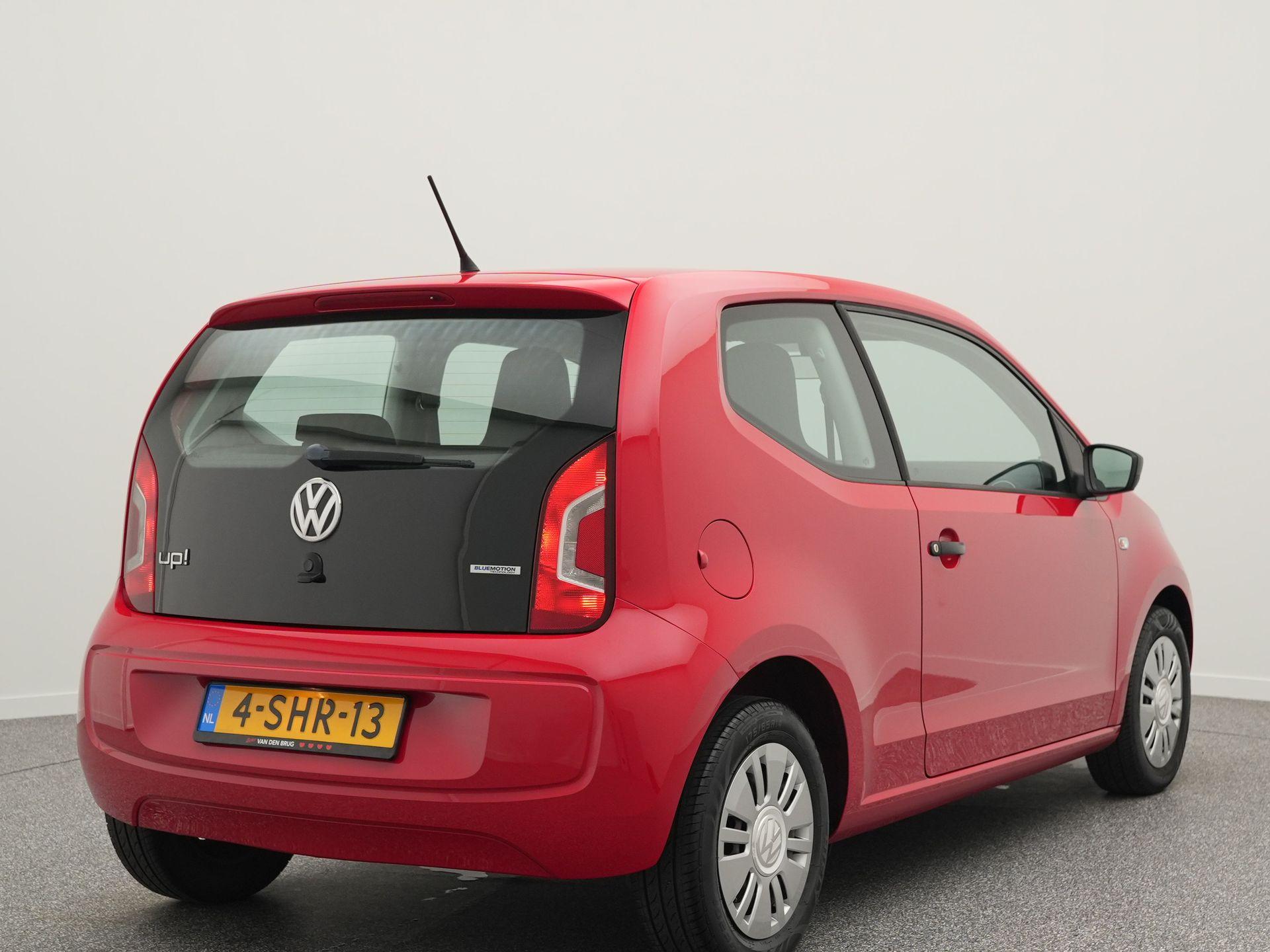 Volkswagen up! 1.0 easy up! 60 PK BlueMotion