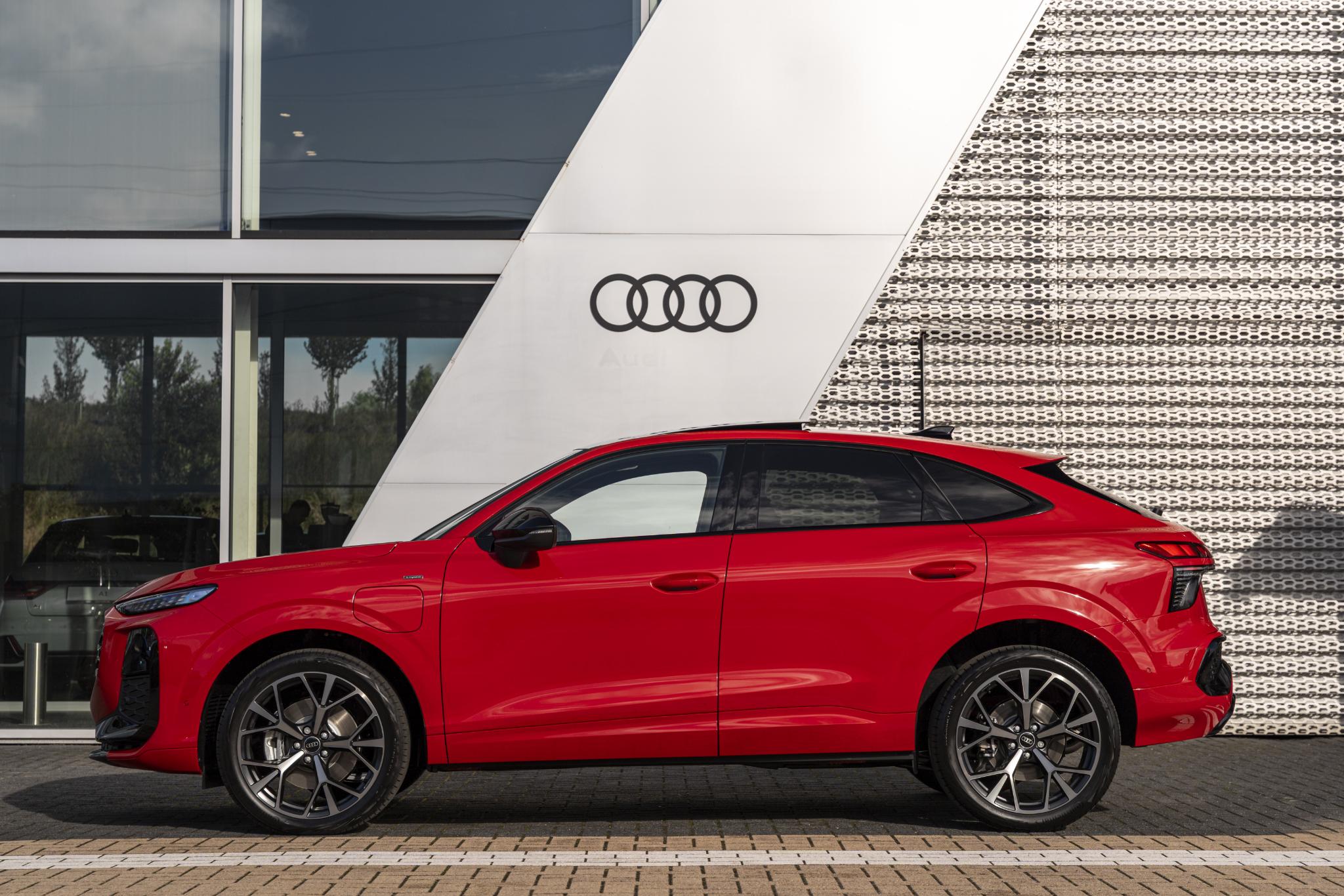 Audi Q3 Sportback S edition e-hybrid 200 kW / 272 PK Sportback 6 ver - Afbeelding 3