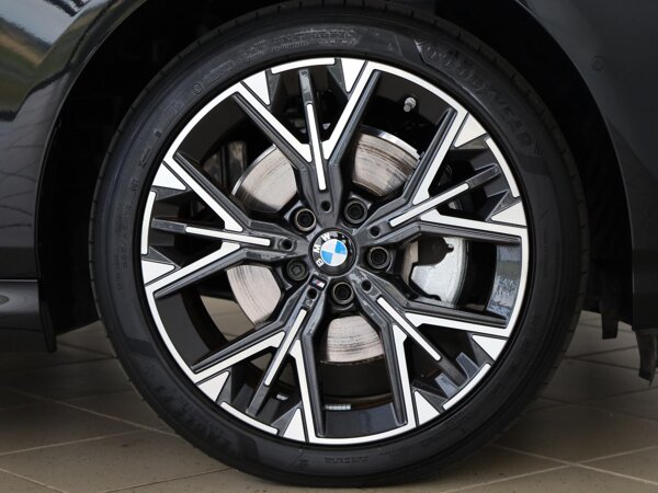 18 inch LM M Y-spaak (Styling 975 M) in Bicolor Midnight Grey 18 inch LM M Y-spaak (Styling 975 M) in Bicolor Midnight Grey