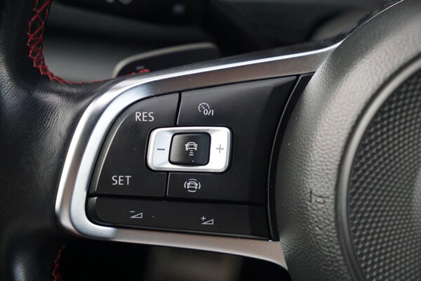 cruise control adaptief cruise control adaptief