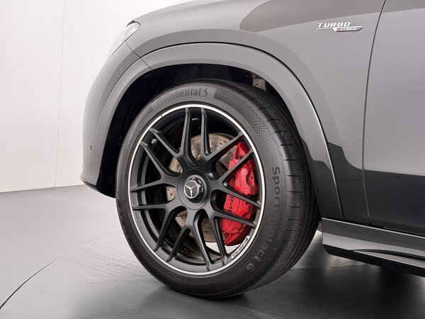 22" kruisspaaks lichtmetalen AMG gesmede-velgen