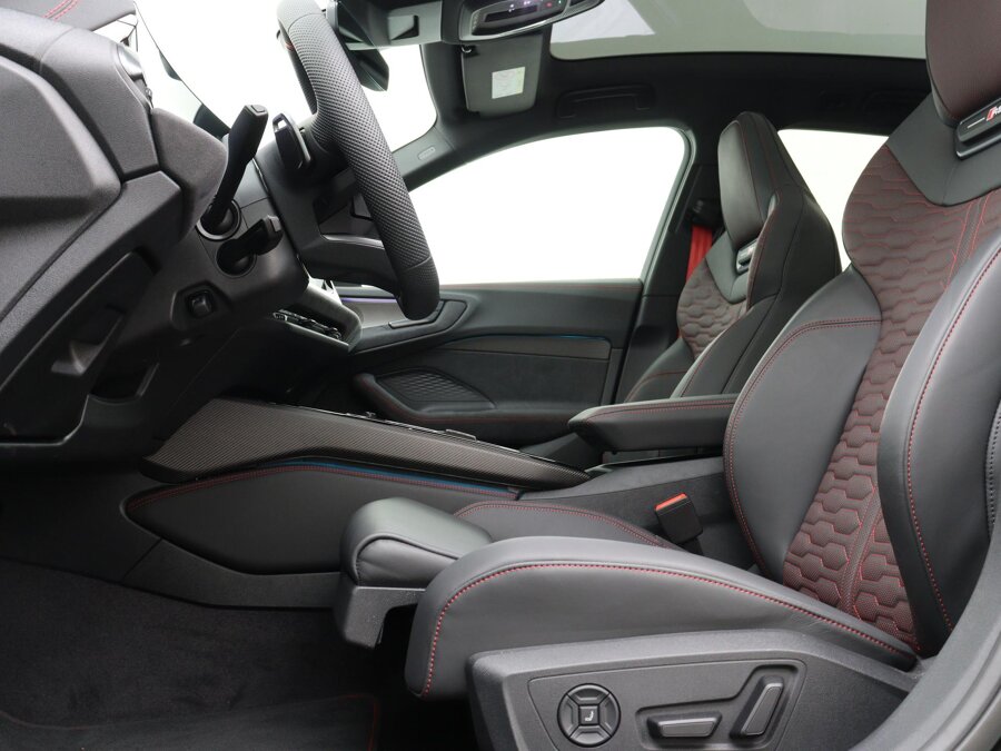 Audi RS5 Avant e-hybrid 639PK Quattro