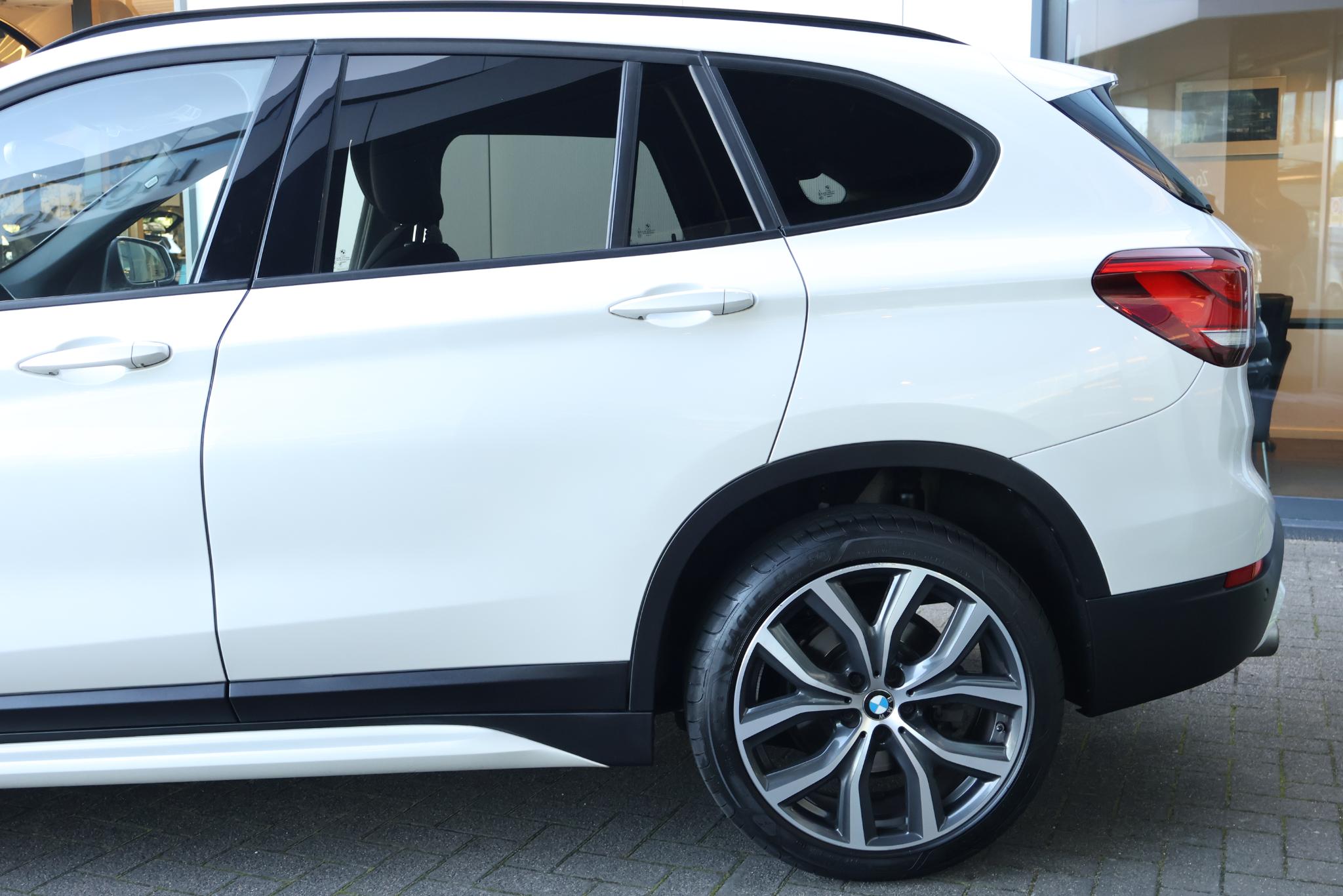 BMW X1 sDrive20i High Executive - Afbeelding 5