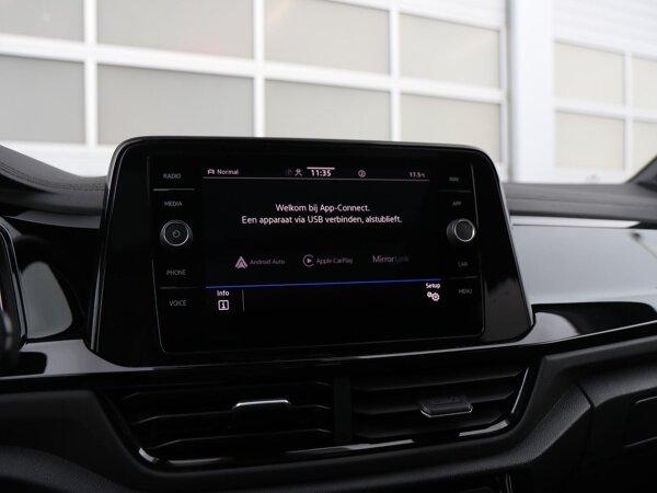 Apple Carplay/Android Auto
