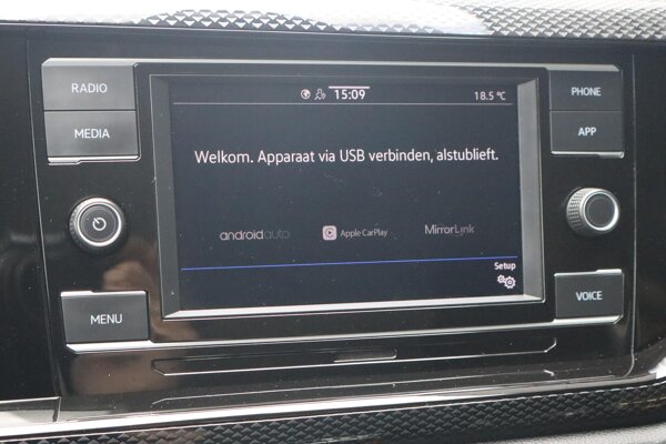 Apple Carplay/Android Auto