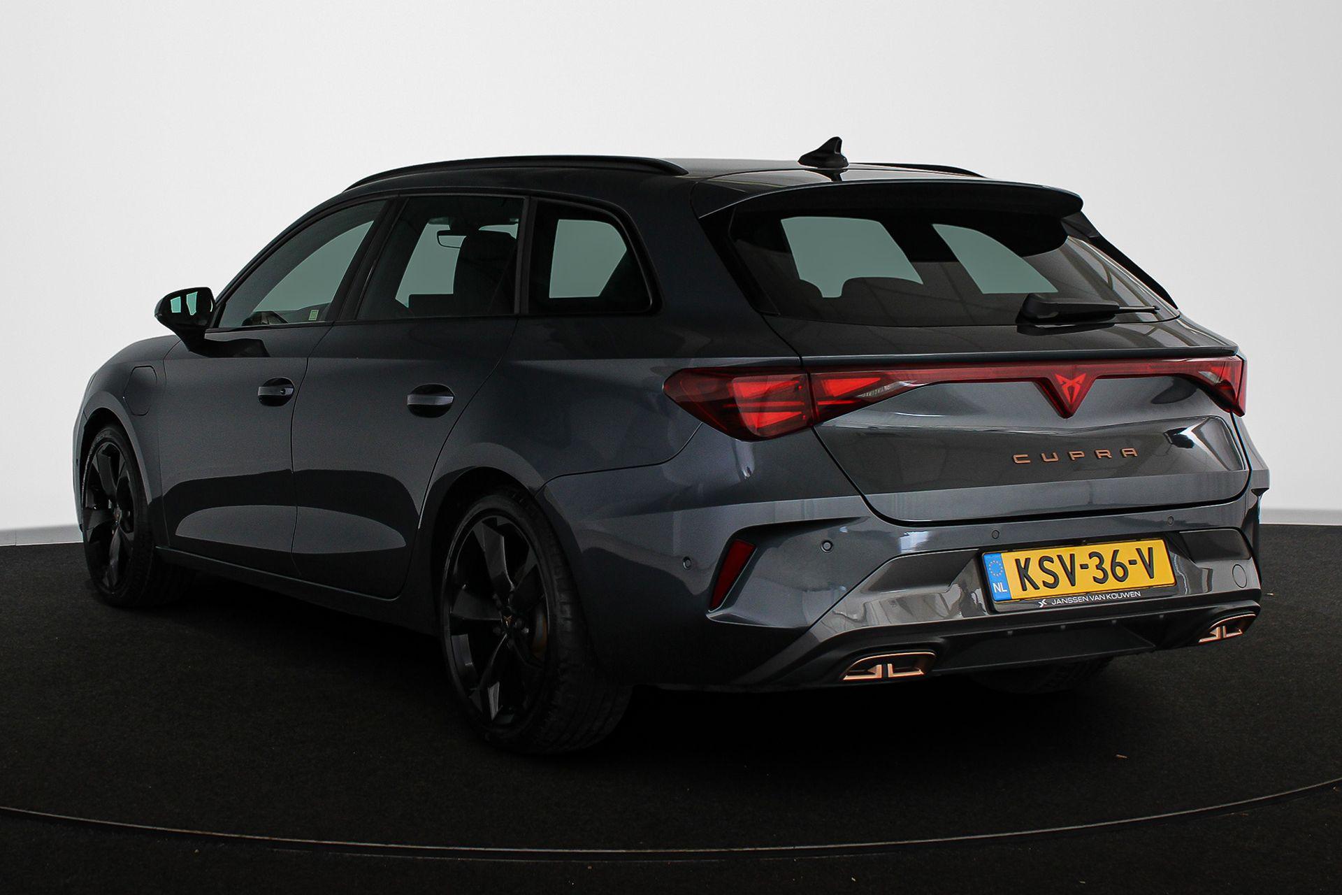 Cupra León