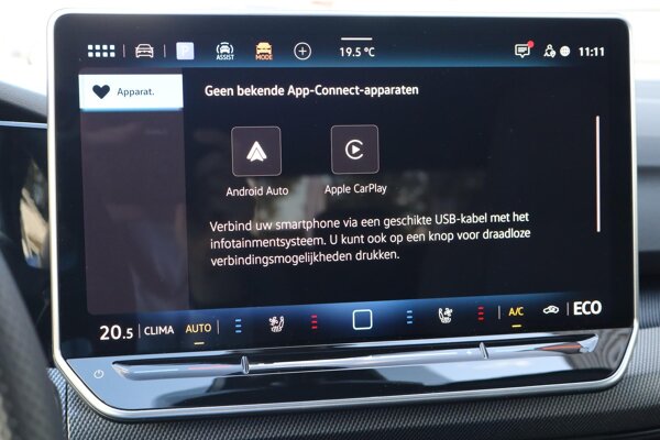 Apple Carplay/Android Auto