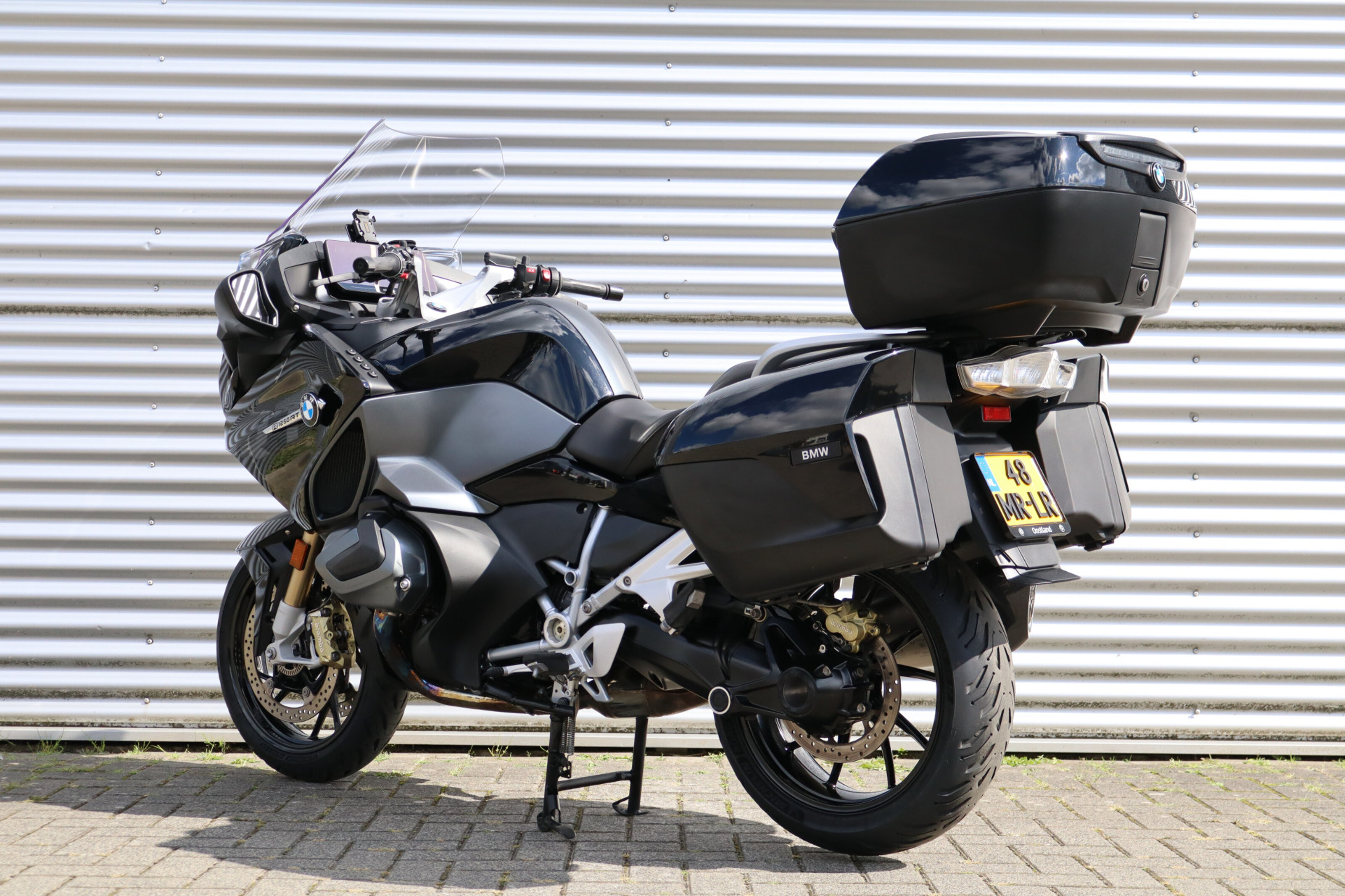 BMW R 1250 RT |Akrapovic |Topkoffer |Dealer onderhouden