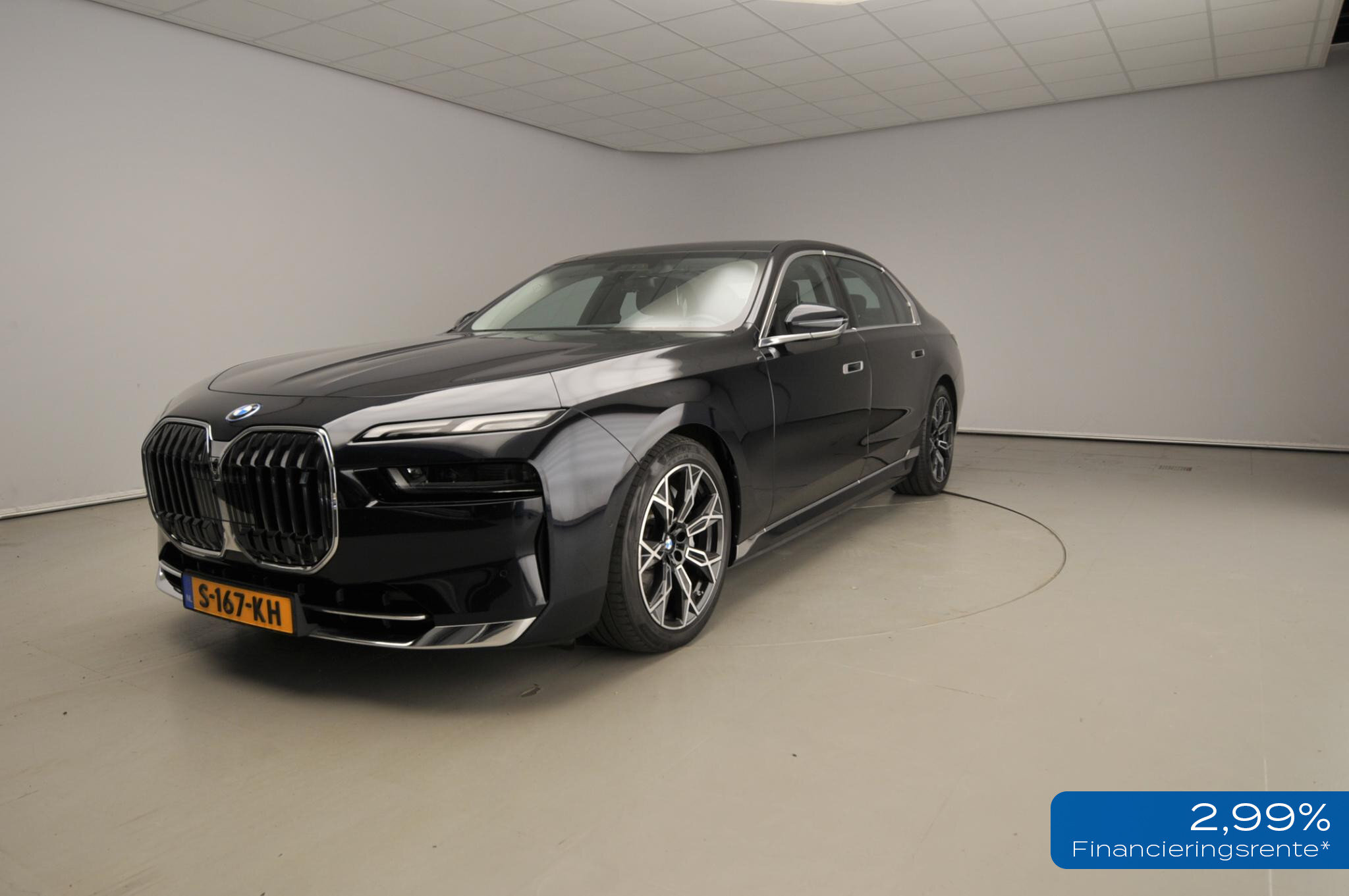 BMW i7