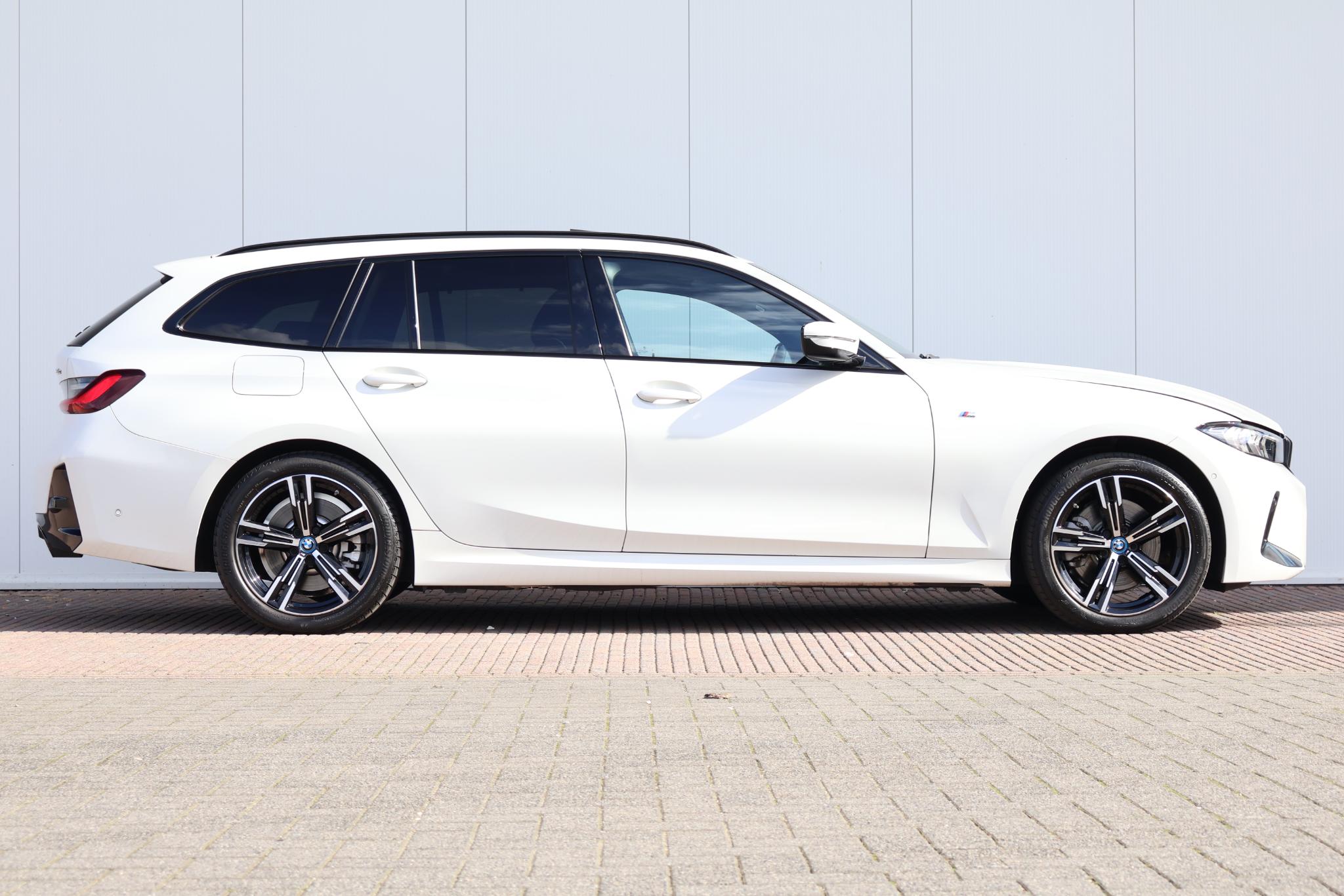 BMW 3-serie Touring 320e - Afbeelding 5