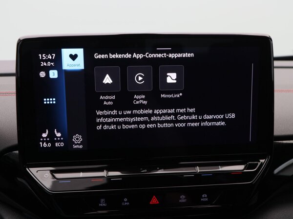 Apple Carplay/Android Auto Apple Carplay/Android Auto