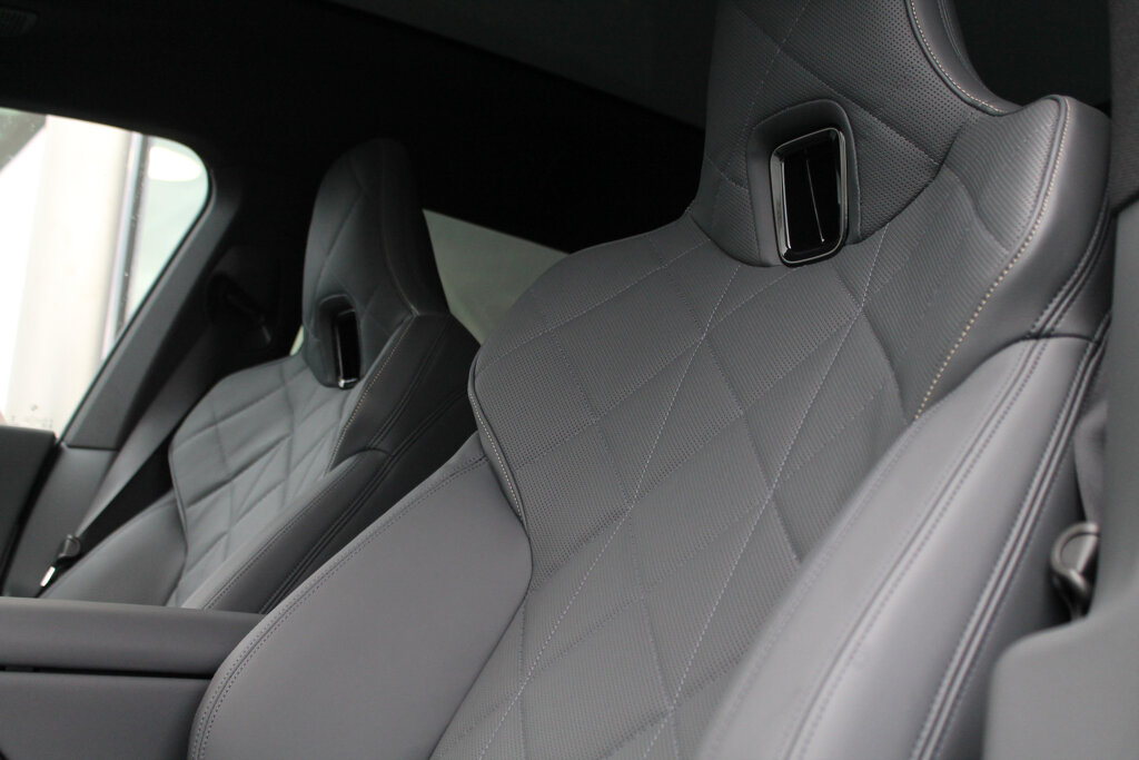 BMW iX 5