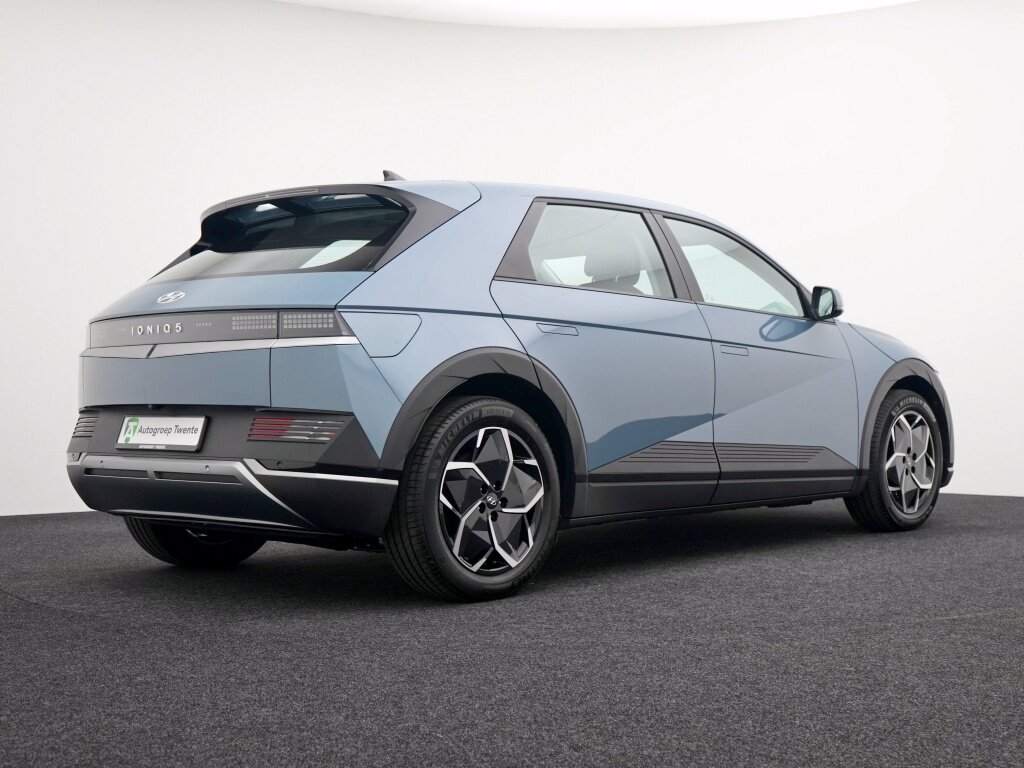 Hyundai IONIQ 5 Style 58 kWh | Stoelverwarming | Private lease 569 pm - Afbeelding 2