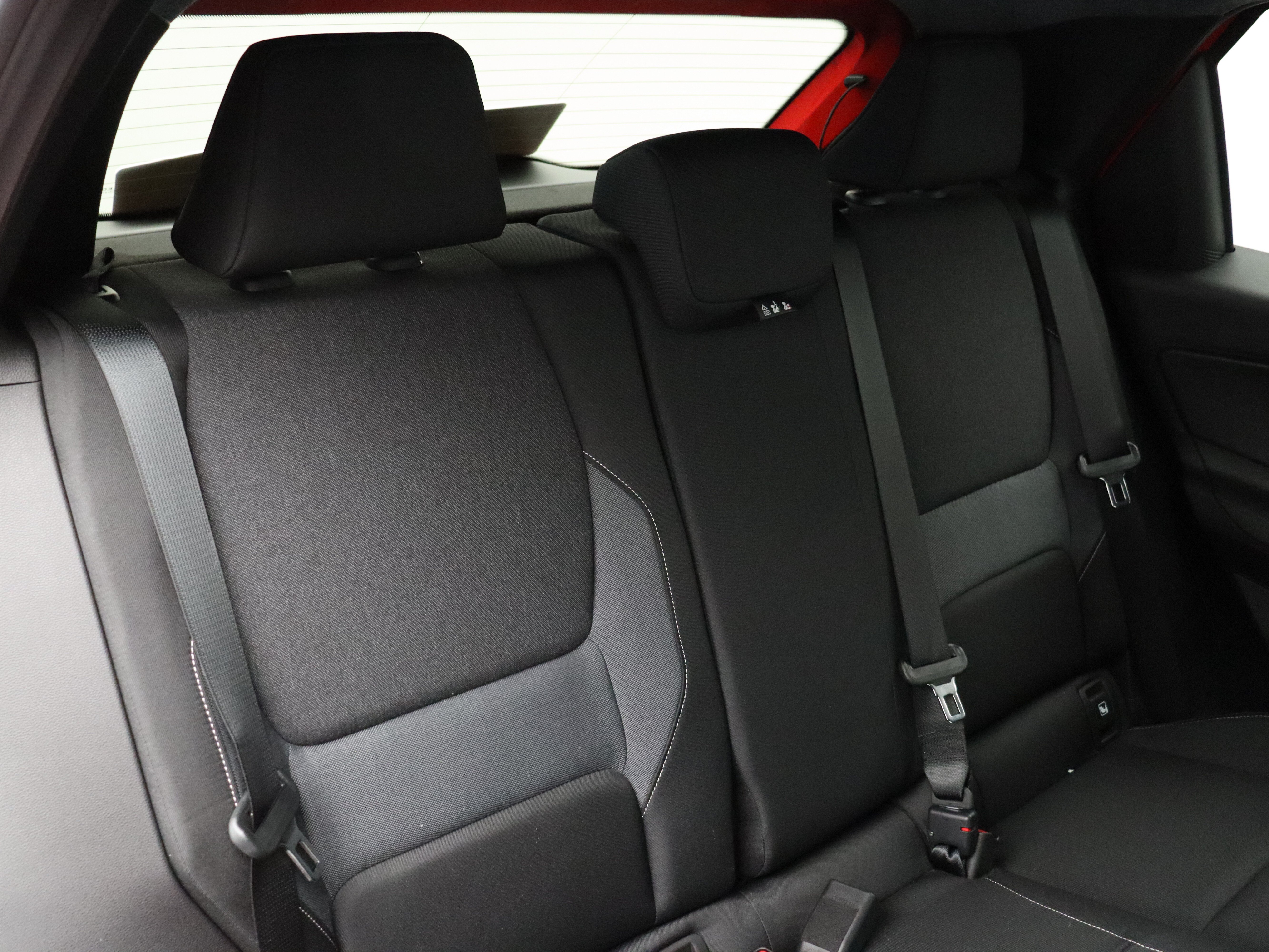 Nissan Micra Advance + Interieur "Chill" 52 kWh - Afbeelding 9