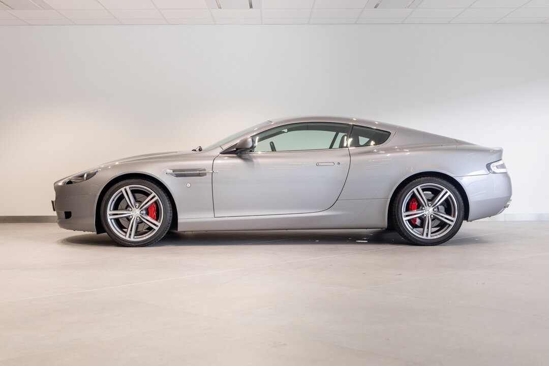 Aston Martin DB9 - foto 5