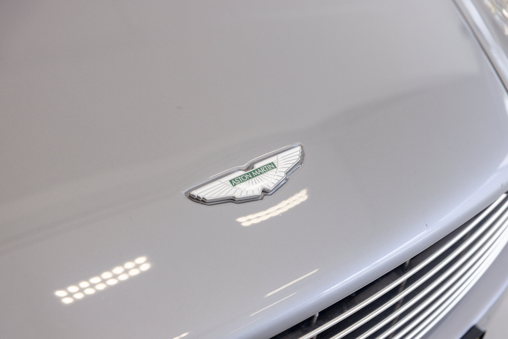 Aston Martin DB9 - foto 17
