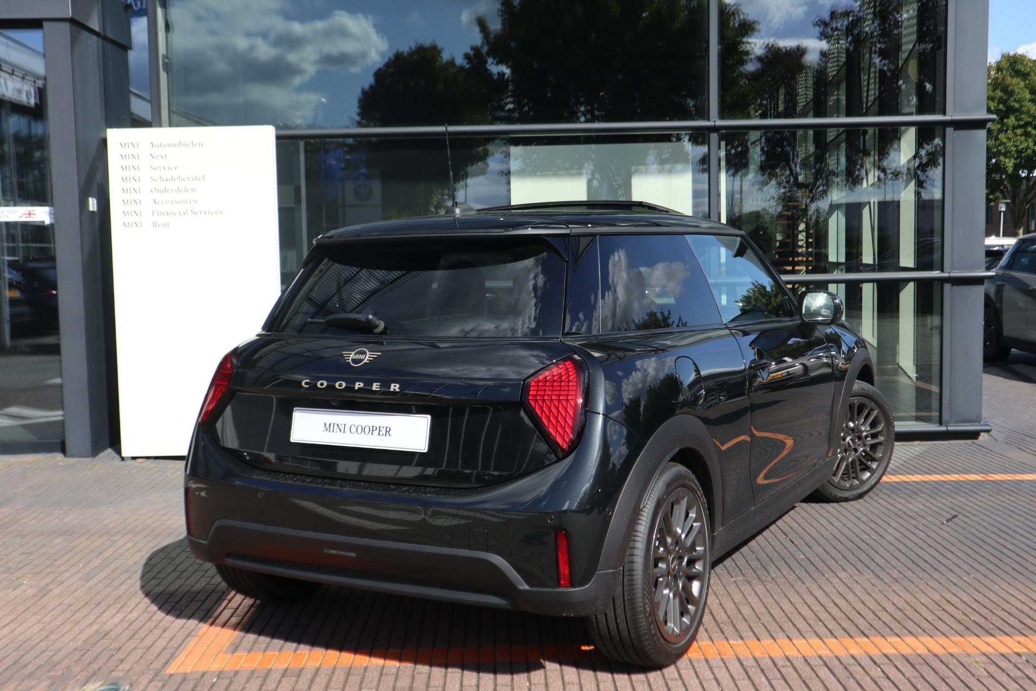 MINI 3-Deurs Cooper C - Afbeelding 2