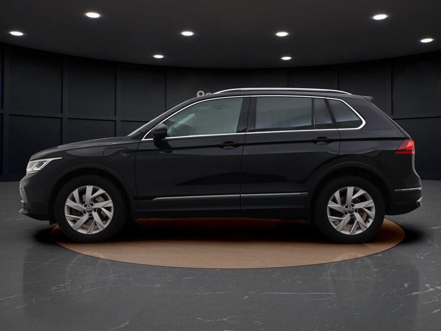Volkswagen Tiguan 1.4 TSI eHybrid Elegance
