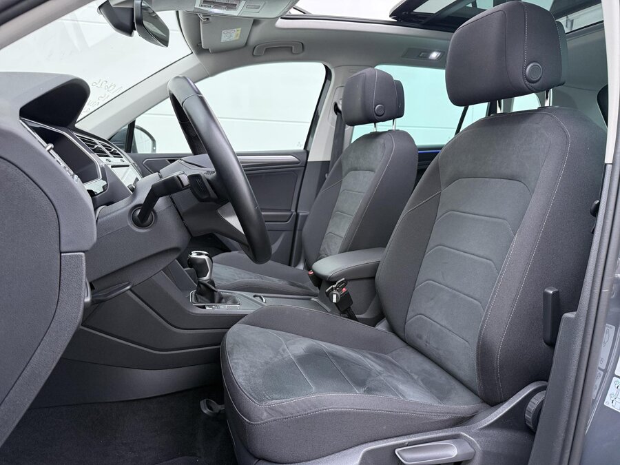 Volkswagen Tiguan 1.4 TSI eHybrid Elegance