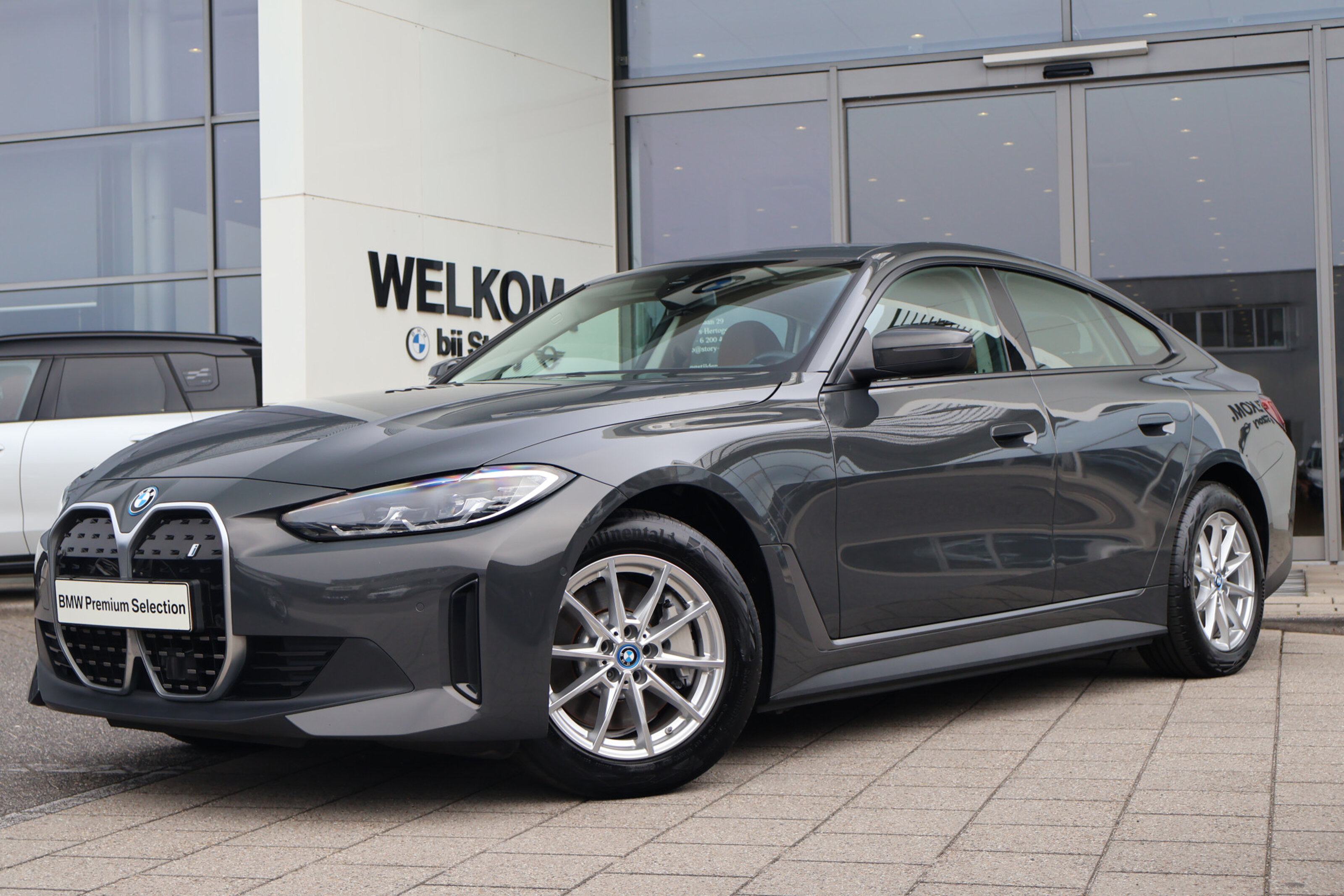 BMW i4 eDrive40