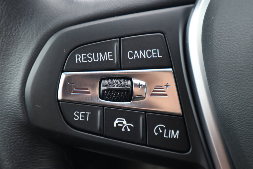 BMW i4 17